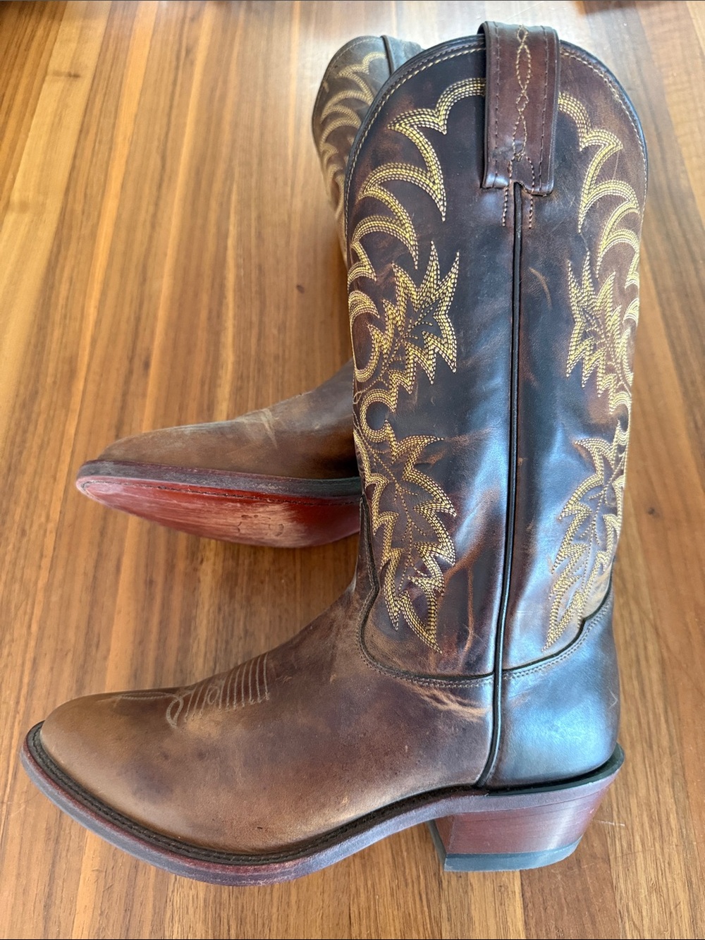 Vintage Tony Lama Americana cowboy boots size 8